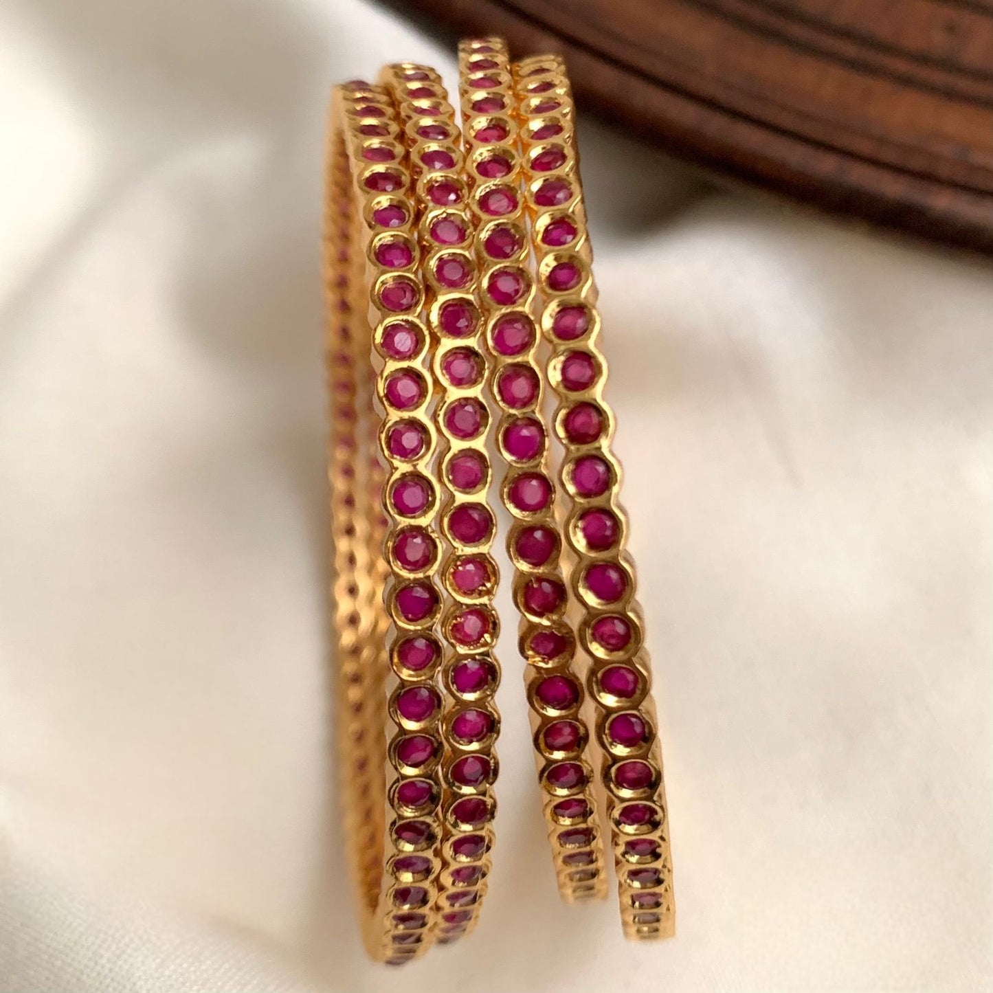 Premium ad set of 4 ruby bangles
