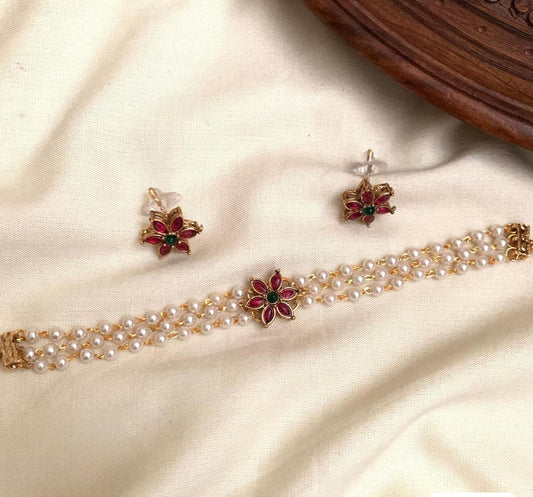 Budget friendly cute  3layer pearl flower choker set product code N355